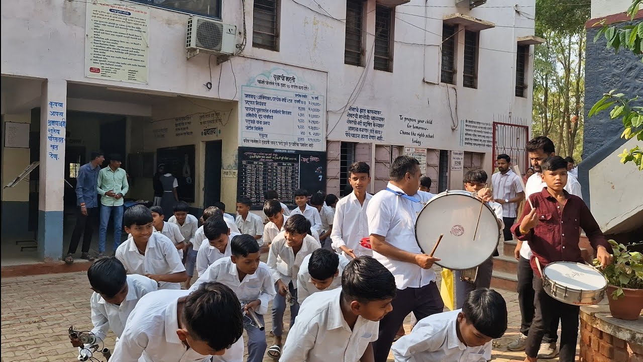 Welcome Of Cheif Guest By Lezim Dance Patrakar din NESS 2026