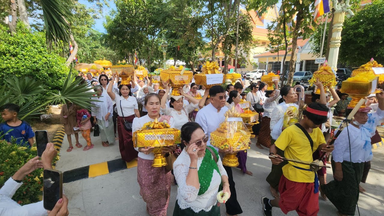 បុណ្យកឋិនទានសាមគ្គី វត្តពោធិ៍វាល-ក្រុងបាត់ដំបងថ្ងៃទី9/10/2025