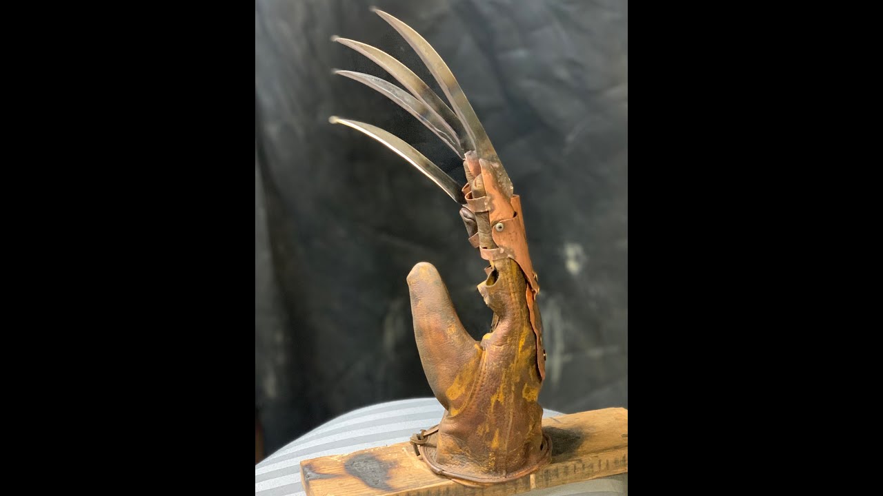 How to make your own FREDDY KRUEGER glove ( FULL TUTORIAL) as authentic as possible