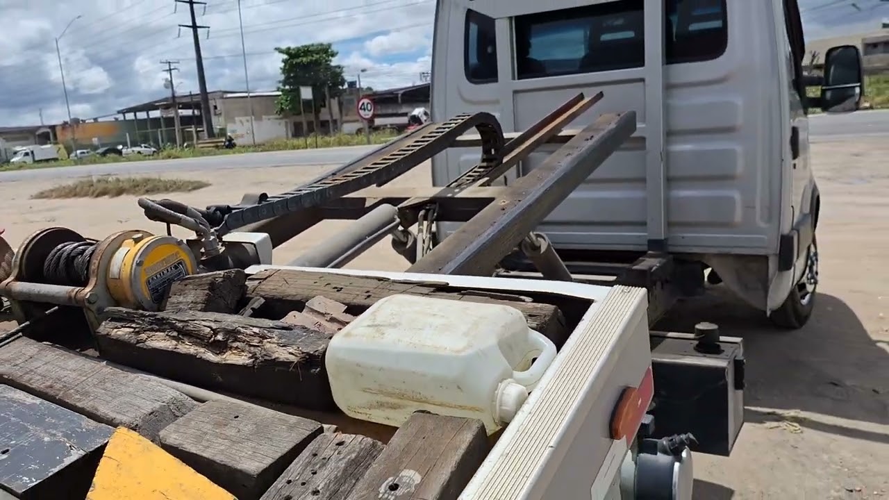 Guincho Iveco Daily plataforma