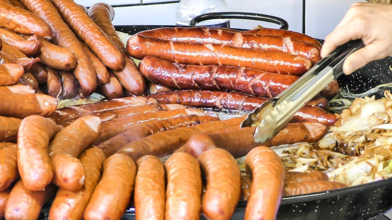 Metre Long Hot Dog! More Crazy Good Street Food from Poland Tasted in London