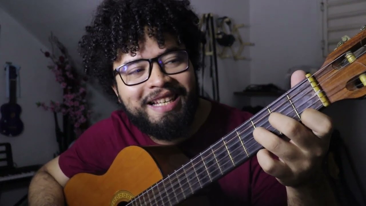 Transformando as tríades maiores de Lá, Ré e Mi em Tríades menores / Conteúdo para iniciante
