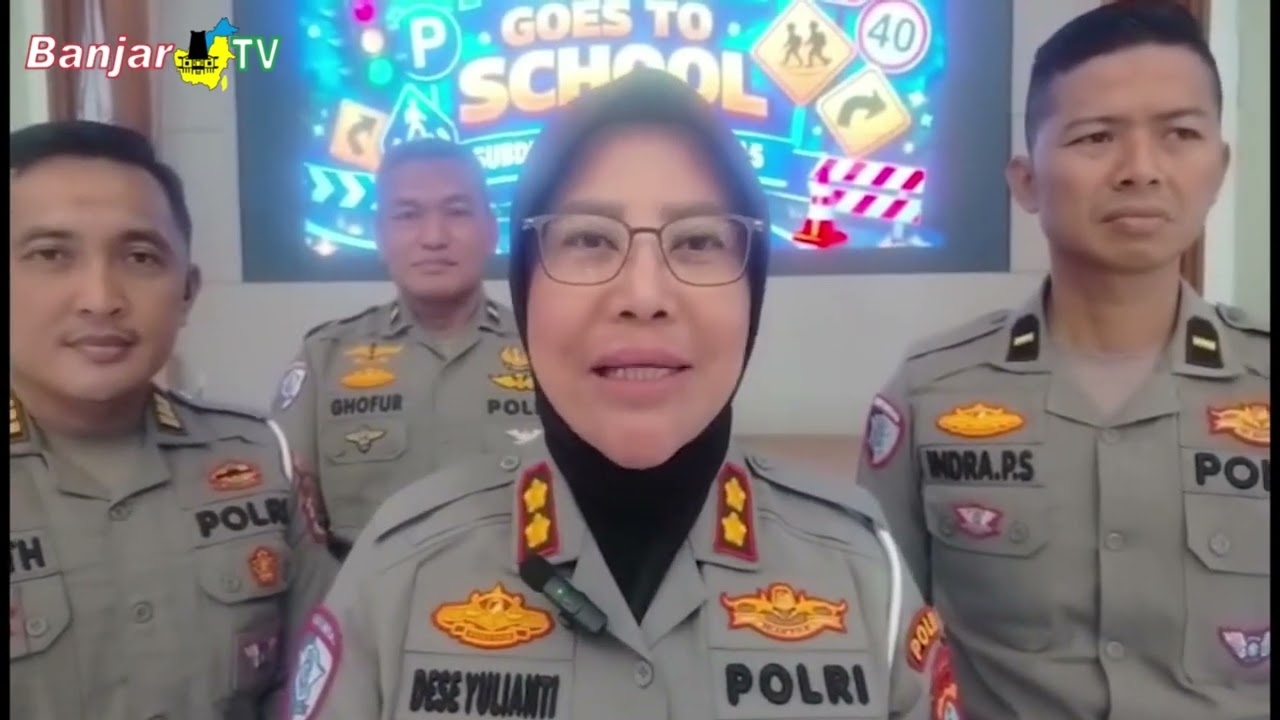 UNIT KAMSEL POLDA KALSEL KUNJUNGI SEKOLAH RAKYAT