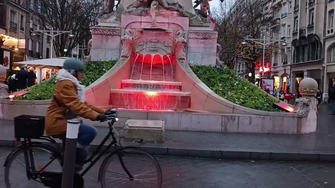 جولة وسط. مدينة Reims  الفرنسية  💜💜💜🌺🌺🌺✌️✌️✅✅✅مرحبا بيكم  بضع دقائق نتساراو جميع