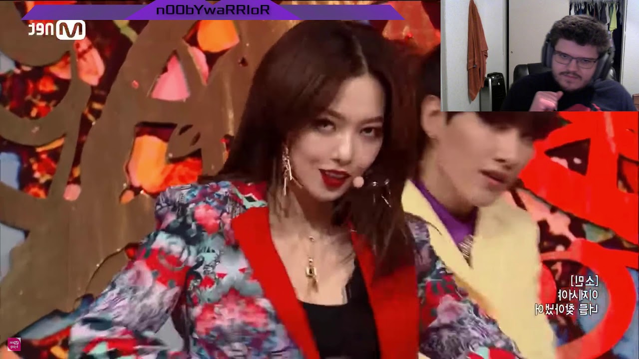 First Reaction to SUPER JUNIOR ft. KARD Lo Siento Live