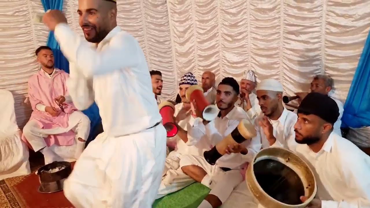 ريبنا القاعة بشطيح أمي الحنينة ونسابي خلاو كلشي مصد ووم