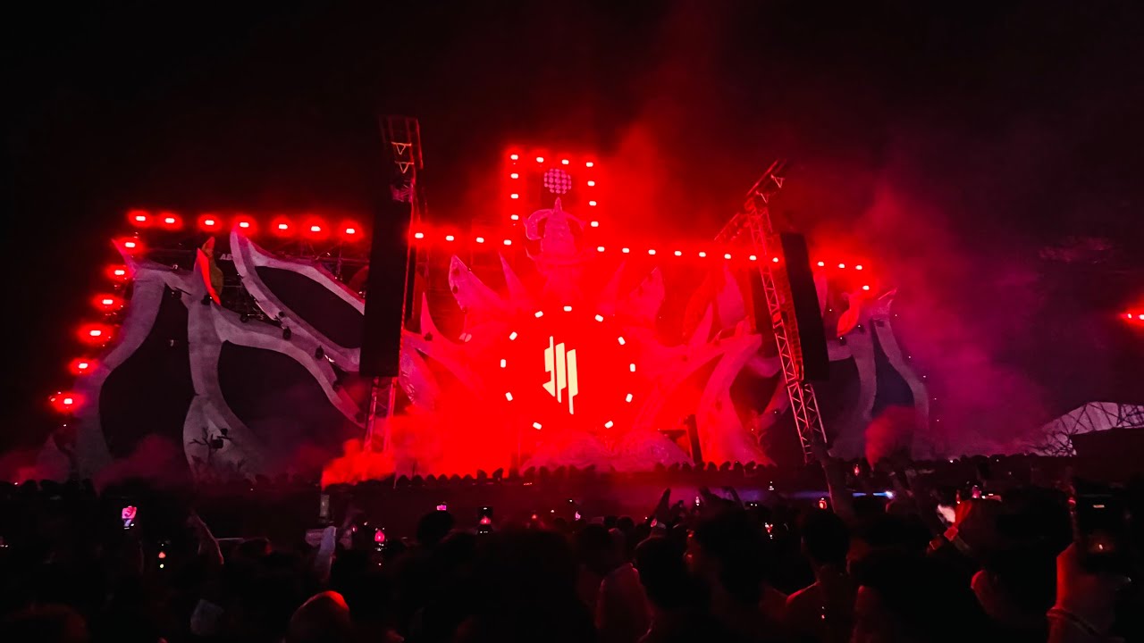SKRILLEX CLOSING SUNBURN GOA 2024 (BASS BOOSTED)