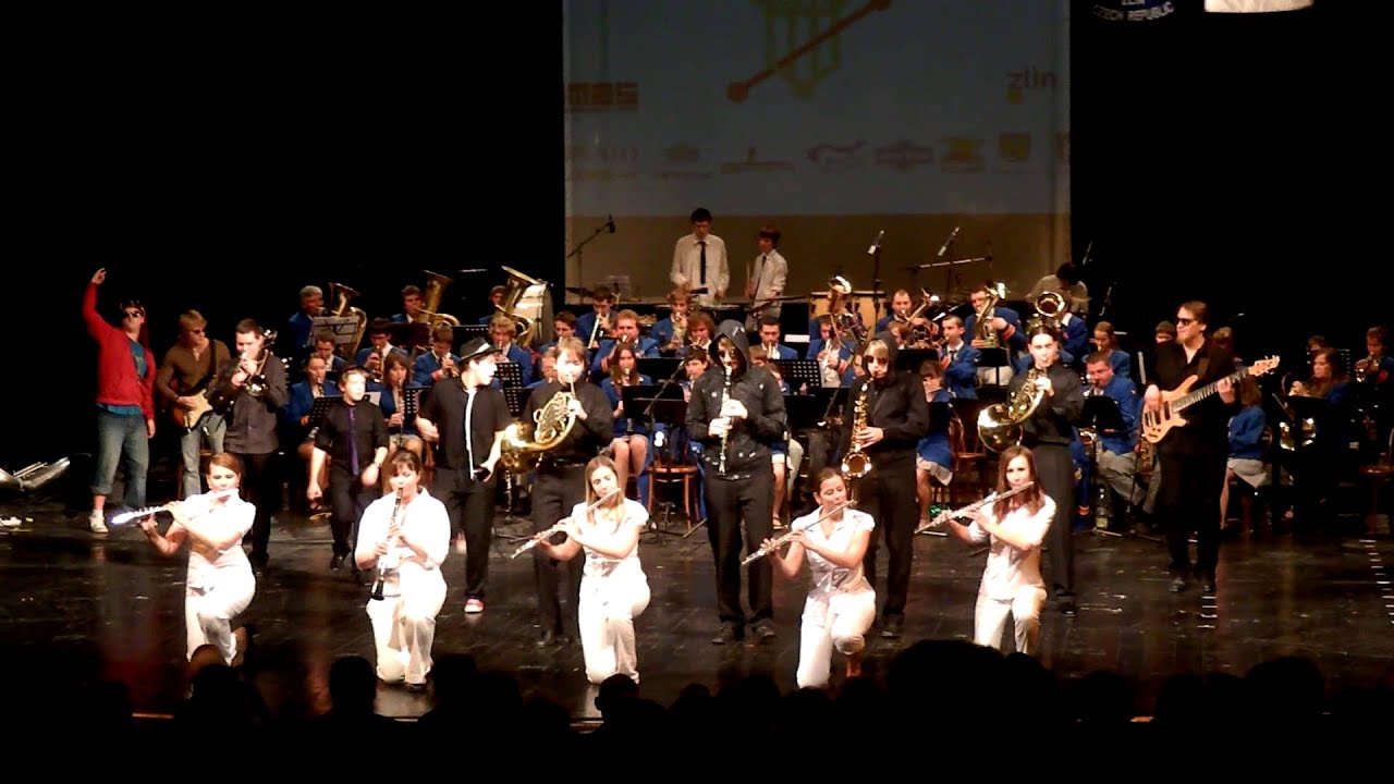 SDOM 2011- Black or White