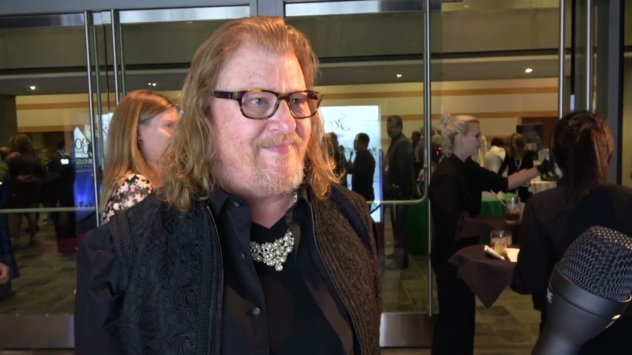 Joe Williams Carpet Interview at House of Hope Gala 2023