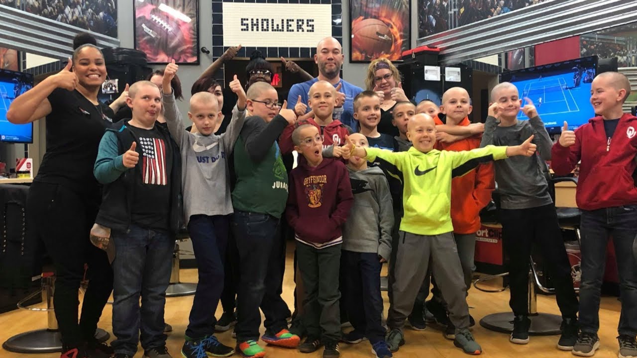 Friends Shave Heads In Solidarity with Boy with Alopecia