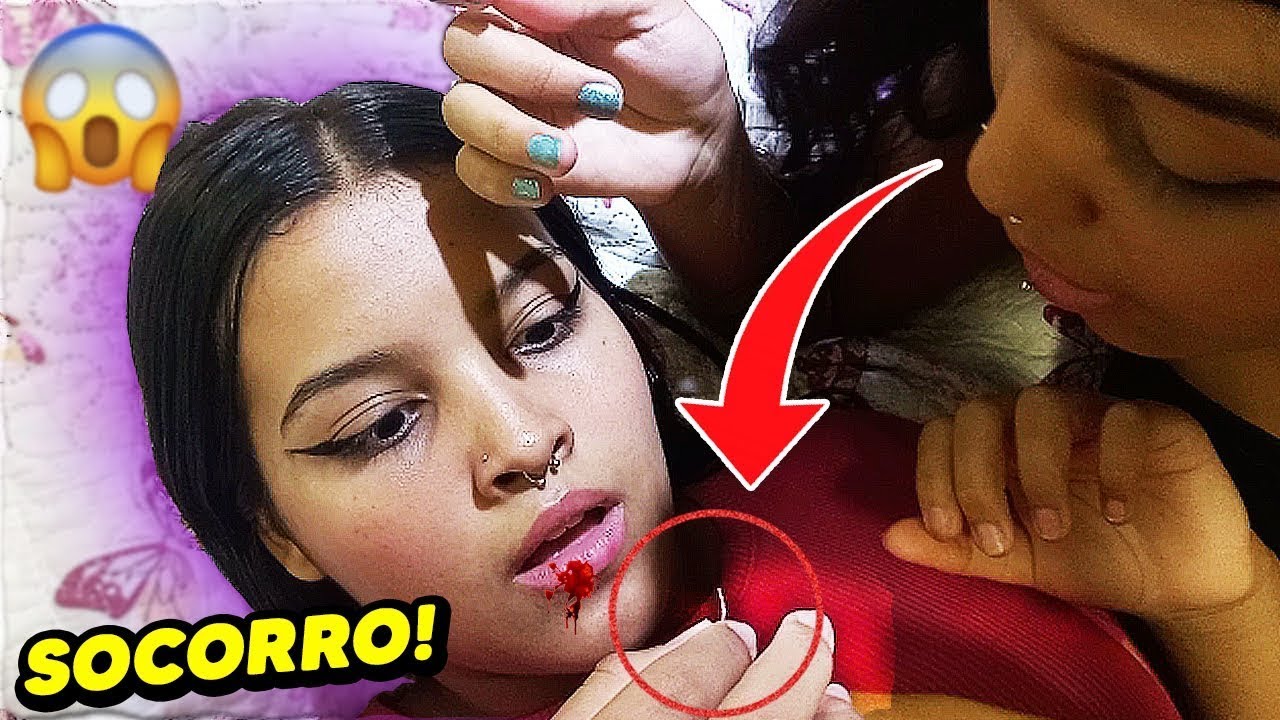 MINHA IRMÃ ARRANCOU MEU PIERCING E QUASE MORRI DE DOR!!