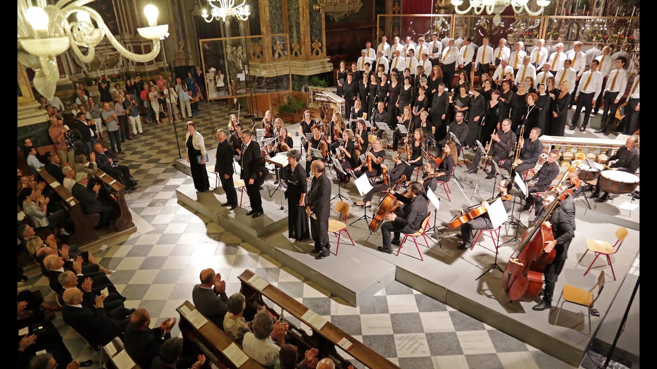 W. A. Mozart: Litaniae K 243 - Grande Messa K 427; Kammerchor Hofkapelle Stuttgart dir. F. Bernius