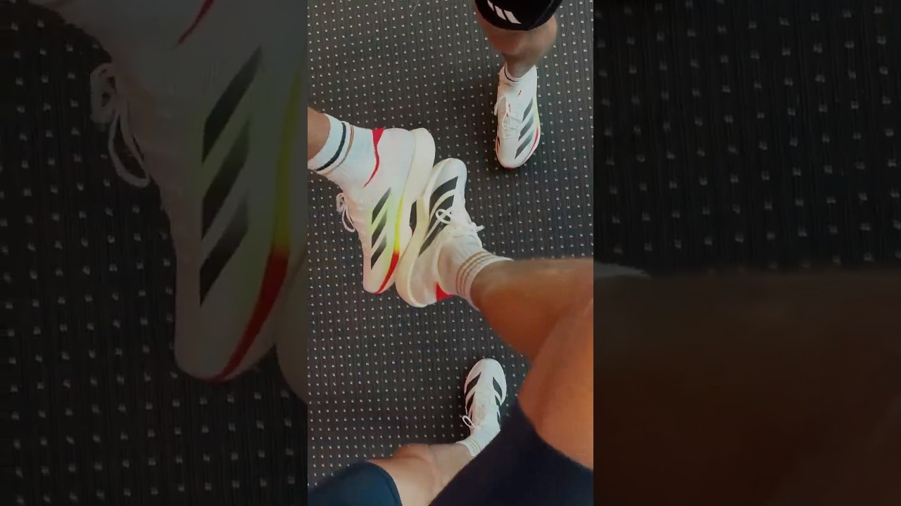 matching running shoes with your friend 🫶😍 #adidas #running #matchingshoes