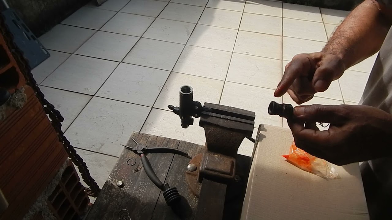 Substituição do reparo do cilindro auxiliar da embreagem do HB20