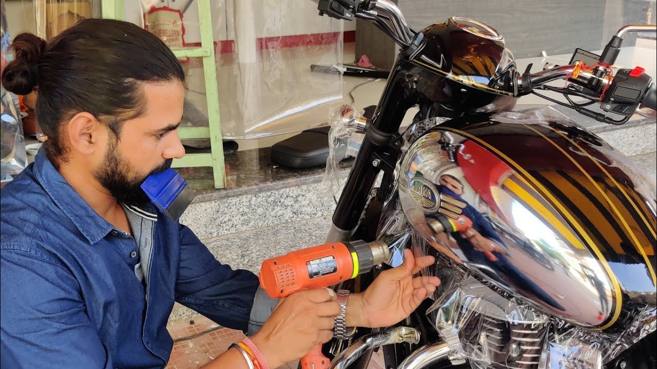 Jawa Classic 300 Lamination | Jawa Modification | Vwraps Sikar |