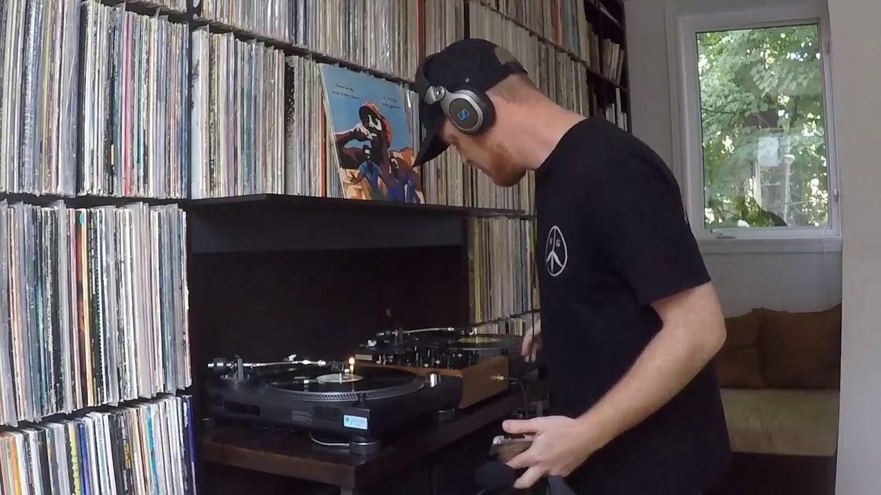 Sunday Living Room Vinyl Session - TOOTS! RIP TOOTS!