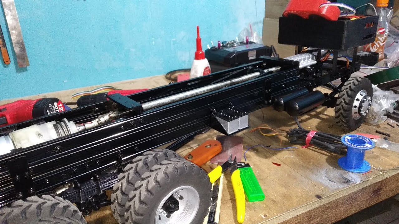 Review Rc Dump Truk Hino Case Mesin Baru