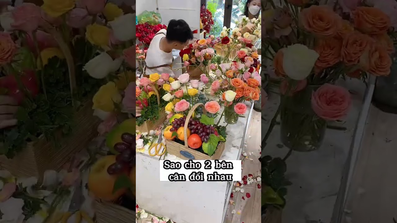 Giỏ hoa tr&aacute;i c&acirc;y đơn giản #camhoadongian #camhoamoshop #florist #giotraicay