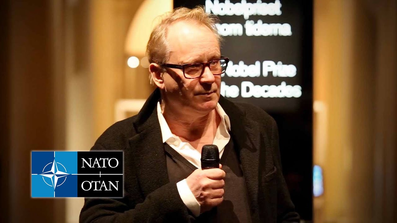 Stellan Skarsgård on NATO and Sweden (english sub)