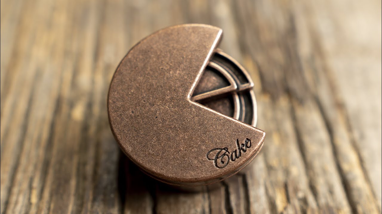 Solving the Hanayama Cake puzzle