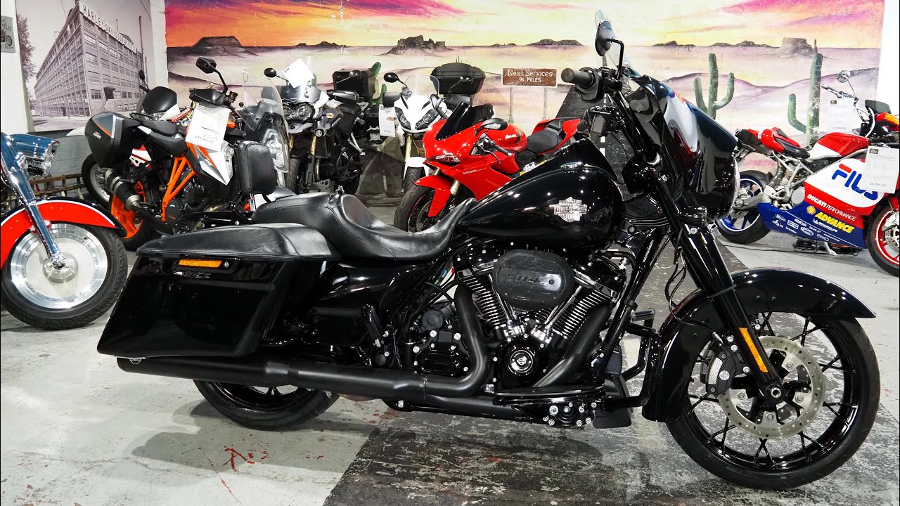 Harley Davidson Road King Special ,Stage 1, S&S exhaust start up For sale here @therealtoyshop