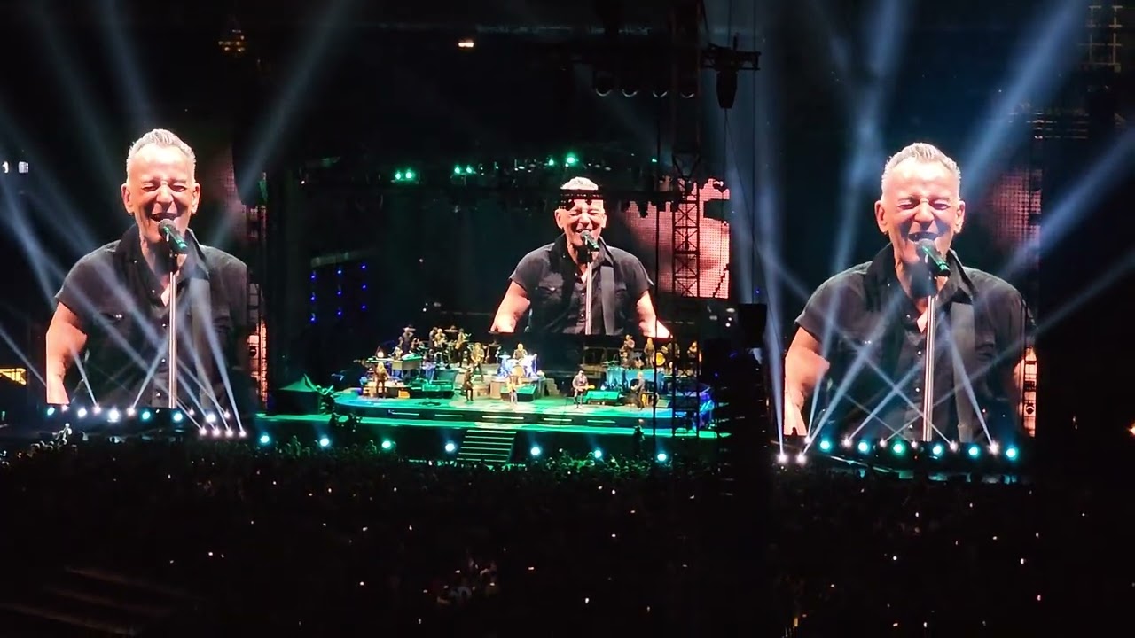 Springsteen The BOSS Wrigley Field Chicago Aug 9 2023 Thunder Road