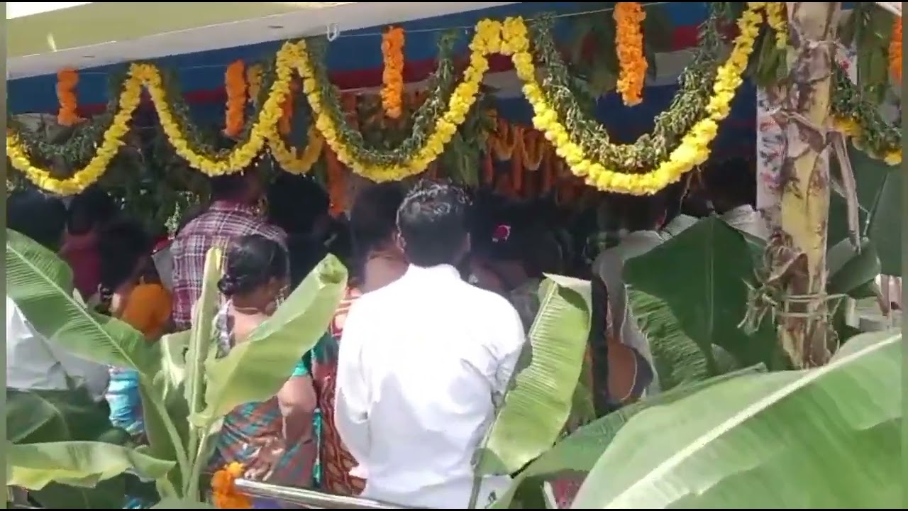 పారిచర్ల గ్రామంలో భీమ లింగేశ్వర స్వామి దేవస్థానం నందు ప్రత్యేక పూజలు మరియు అన్న ప్రసాదం 