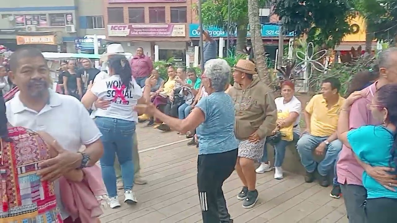 10 de enero 2026 el mocho de abajo al estilo de los integrados parranderos 