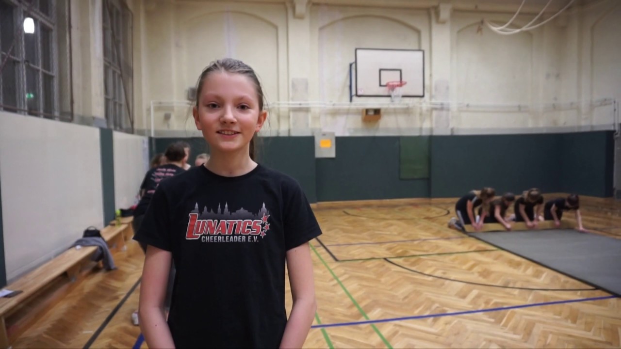Teamvorstellung Rising Cats 2019 - Lunatics Cheerleader e.V.