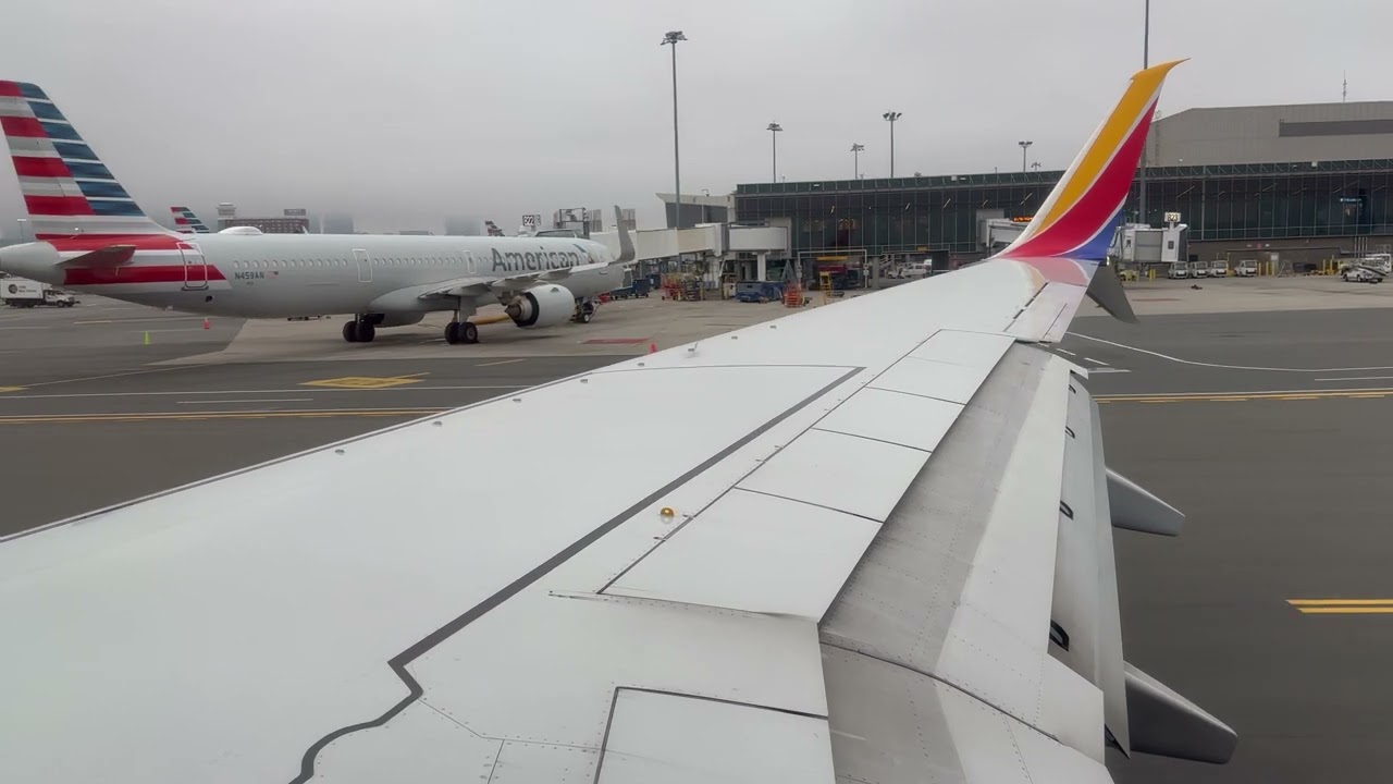 Southwest Airlines Boeing 737-800 CLOUDY Takeoff from Boston