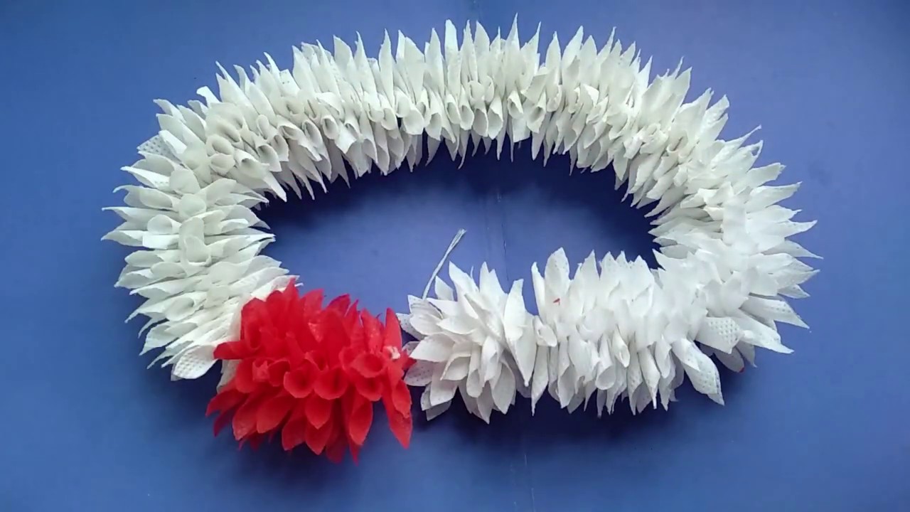 শপিং ব্যাগ দিয়ে খোপার গাজরা তৈরী | Making Gajra at home  with shopping bag || Gajra