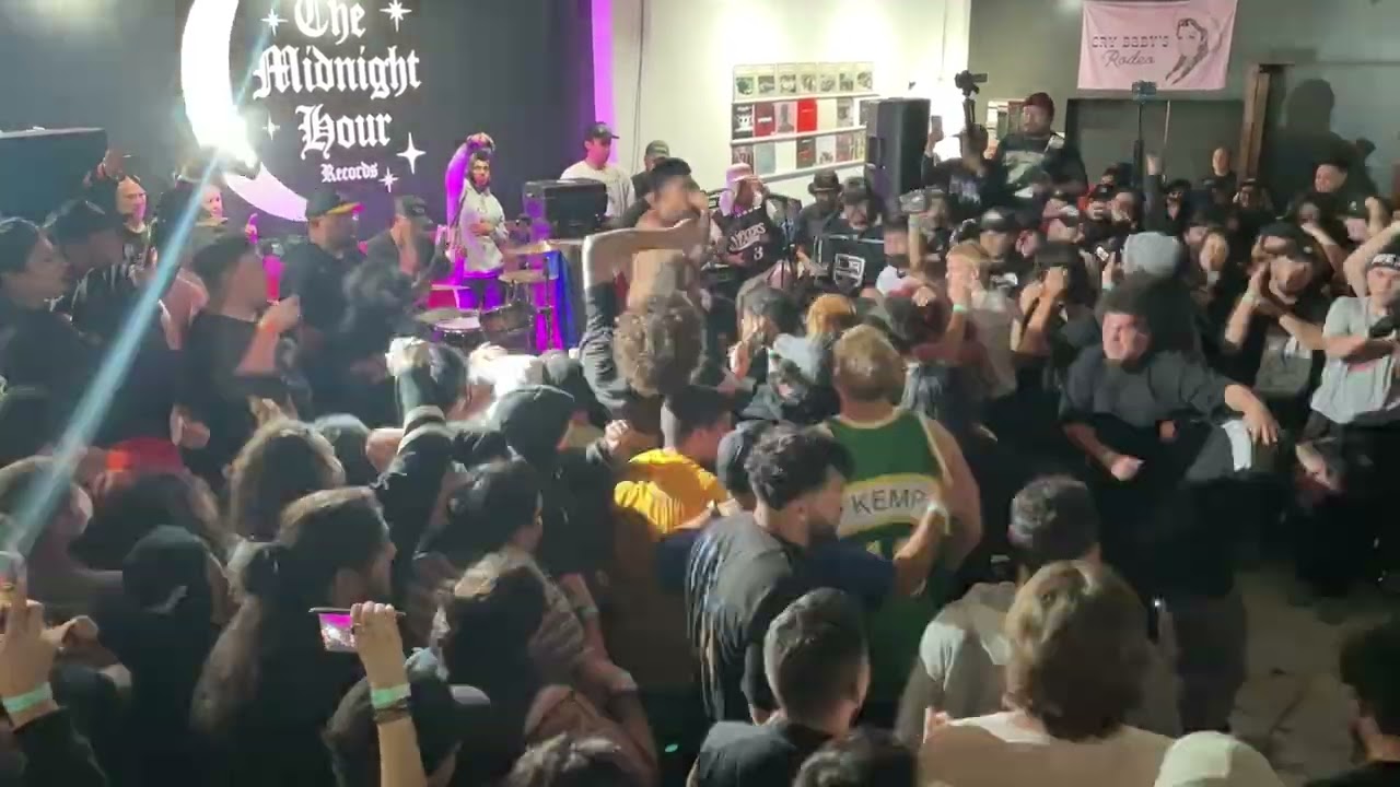 Sunami Live at The Midnight Hour (Full Vid)