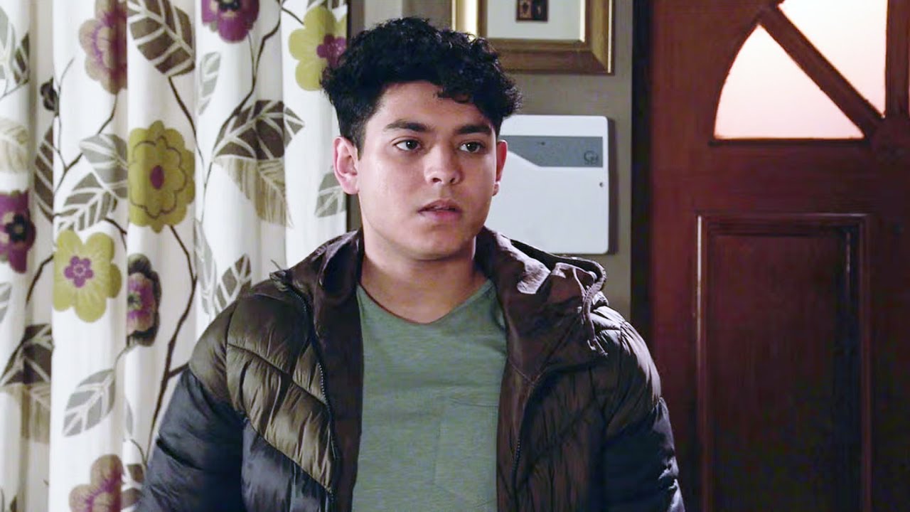 Coronation Street teases DEVASTATlNG exit twist for Aadi in emotionaI Dev scene