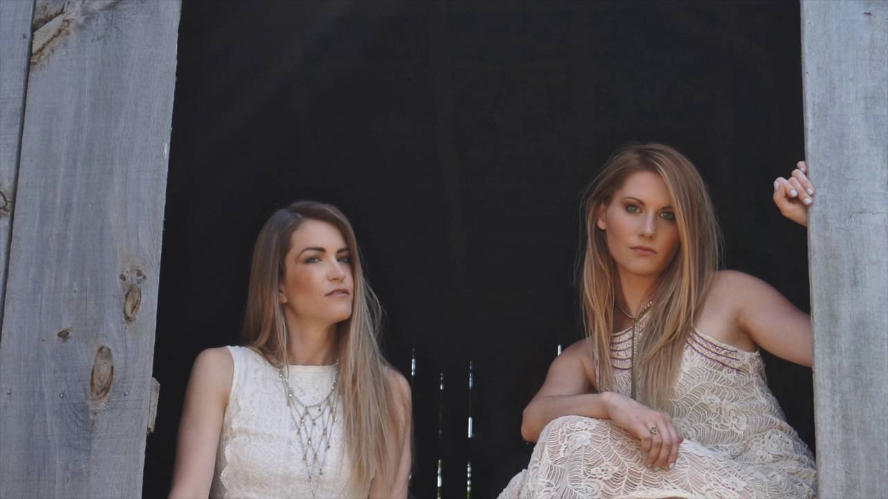 The Cedar Sisters - I Drove All Night (Roy Orbison Cover)