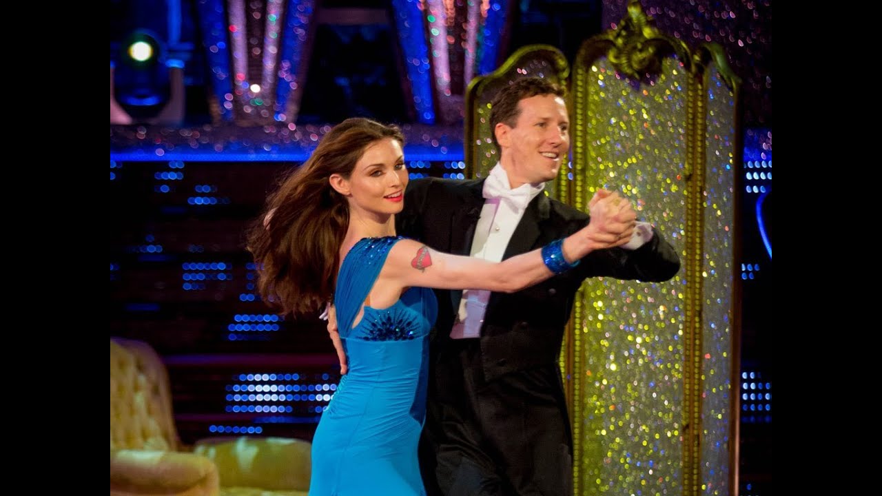 Sophie Ellis-Bexter & Brendan dance to 'The Lady Is A Tramp' - Strictly Come Dancing: 2013 - BBC