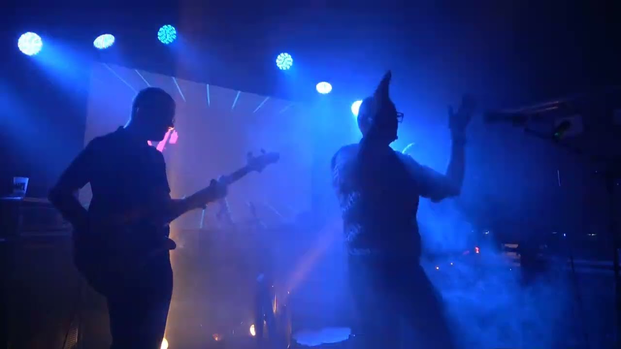 Turquoise days - Grey Skies (Live @ Waveteef 2024)