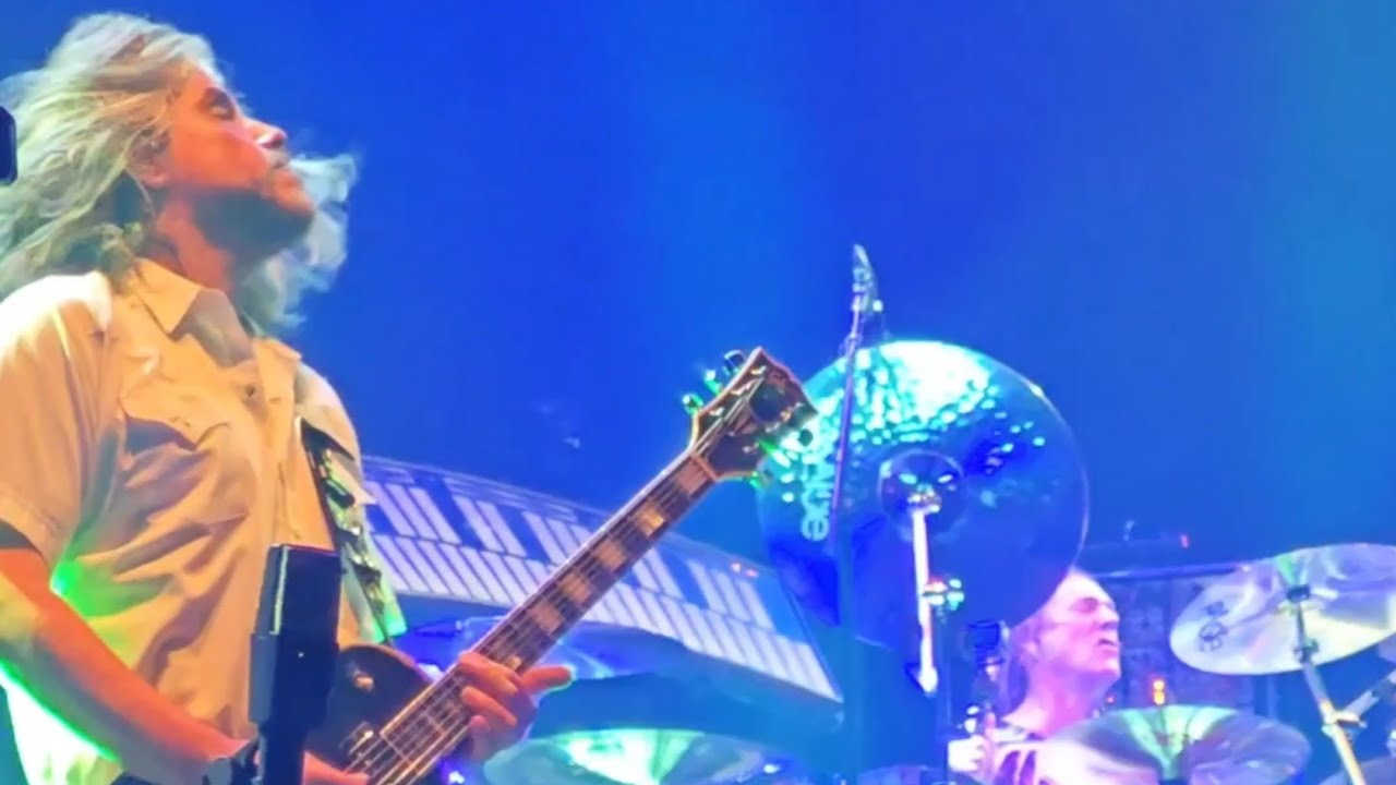 Tool live in Cologne Köln 18.06.2024 FRONT ROW Adam Jones side