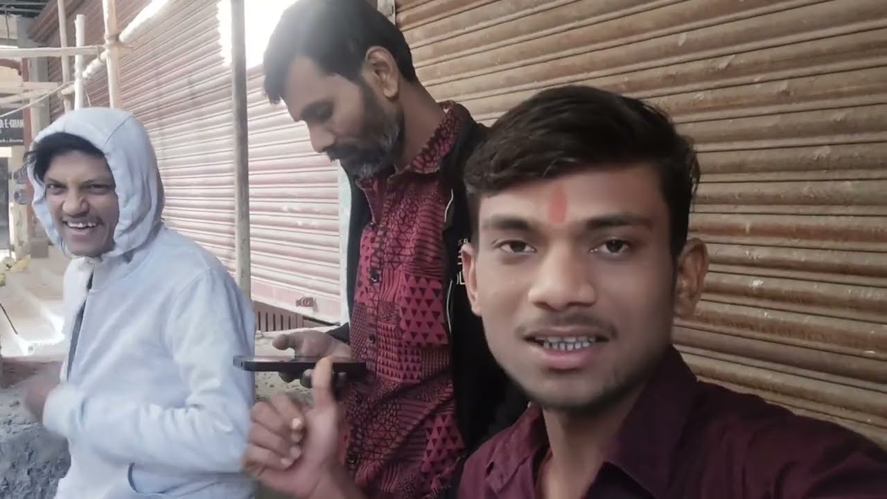 My friend Vivek danced today. #morning #dance #dallyblog #vlog #shop #gana 