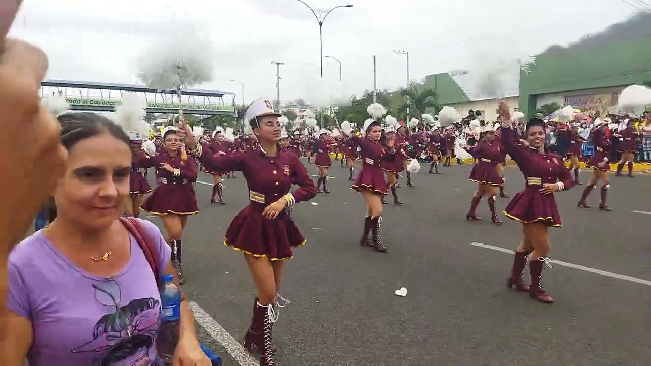 bastoneras de la unidad educativa Olmedo de Portoviejo 2022