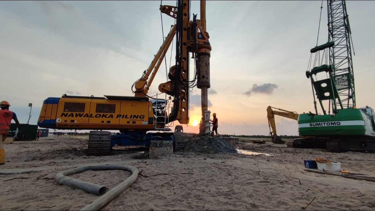 Secant Pile Flushing, Bentonite Removing from Bore hole, shoring and soil retaining