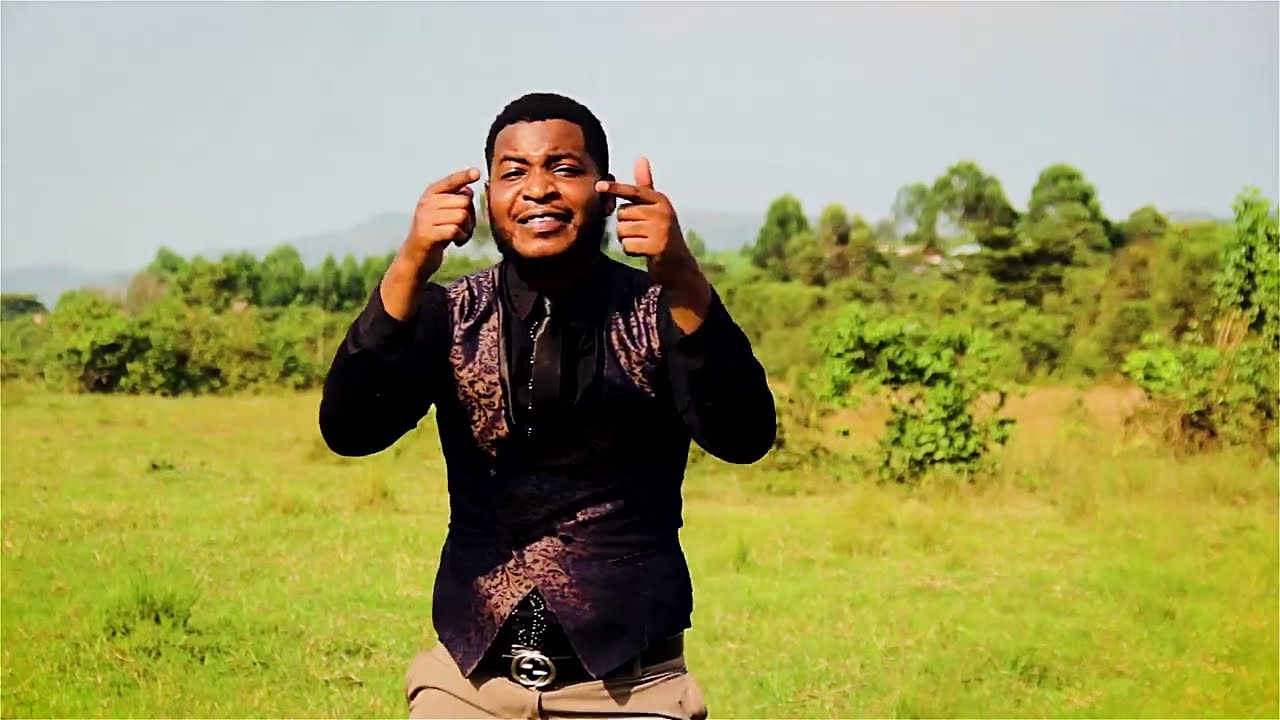 Richard_Musifiwa_Uwe_Naye_Official_Vdeo