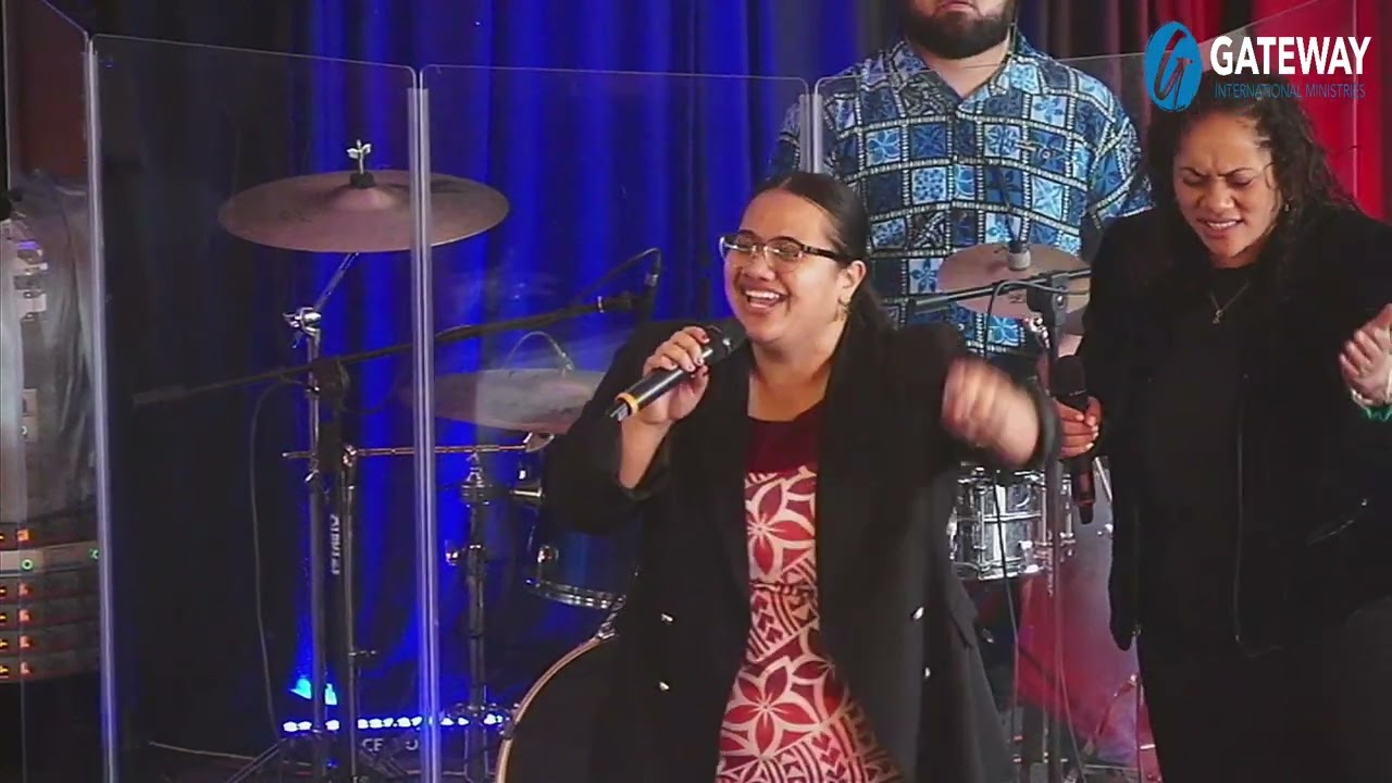 Gateway Worship Team "I speak Jesus: by Charity Gayle