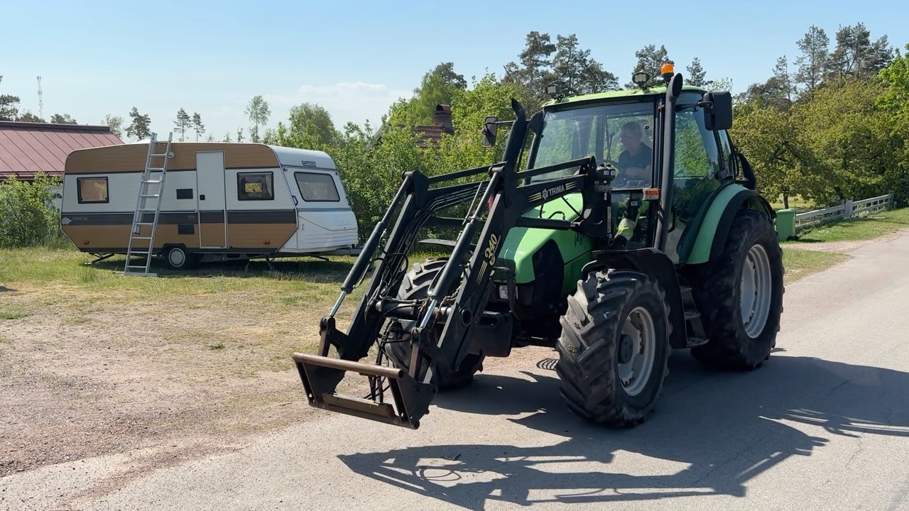 Köp Traktor Deutz-Fahr Agrotron 85 på Klaravik
