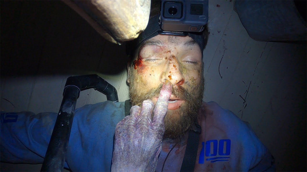 6 مليون مشاهد بيشوفو اشهر يوتيوبر أمريكي وهو بيتلبسه الجن وهو طالع بث مباشر في أرعب بيت  في أمريكا