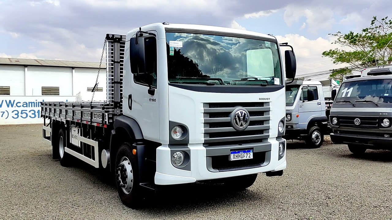 Caminhão VW 17-190 Constellation Novo Carroceria