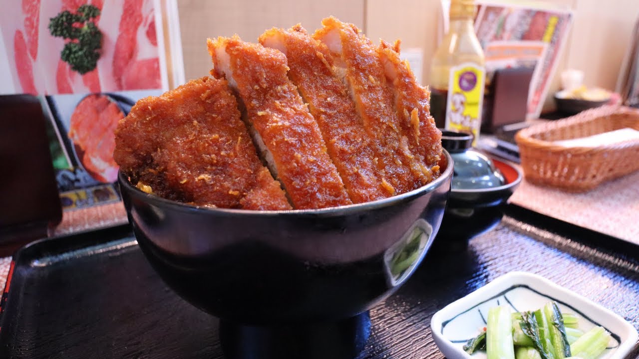 MOUNTAIN of SAUCE KATSUDON | Miso Ramen | Street Foods in Nagano