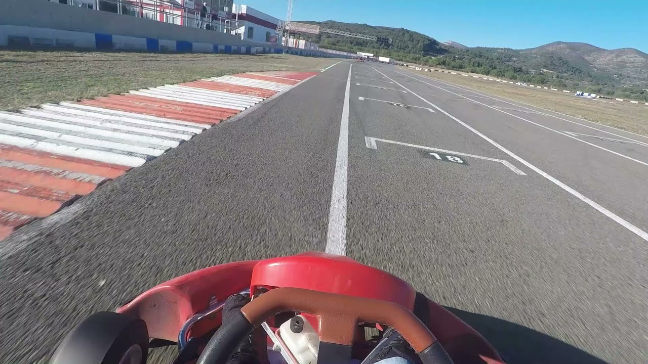 Vuelta en kartodromo Lucas Guerrero
