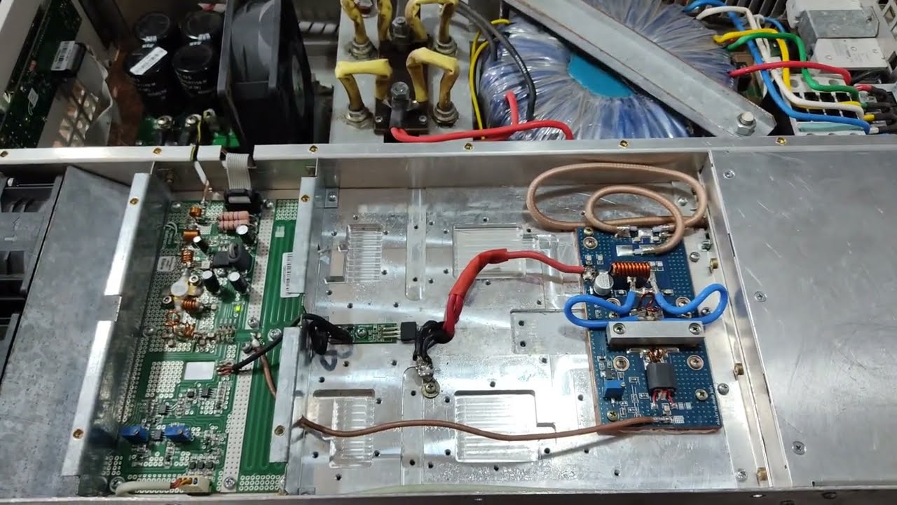 Manutenção em um transmissor de FM 1000W (1KW) fabricação 2019
