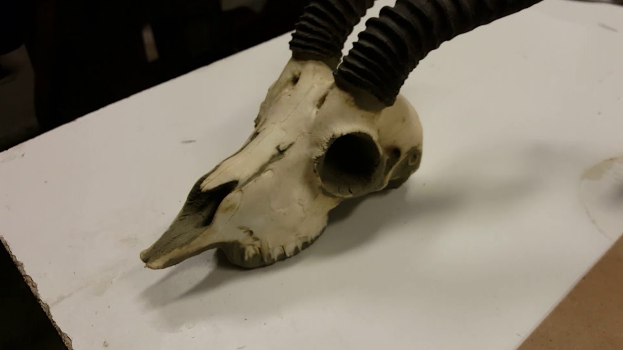 Rubber mold making/Adding air vents and why.