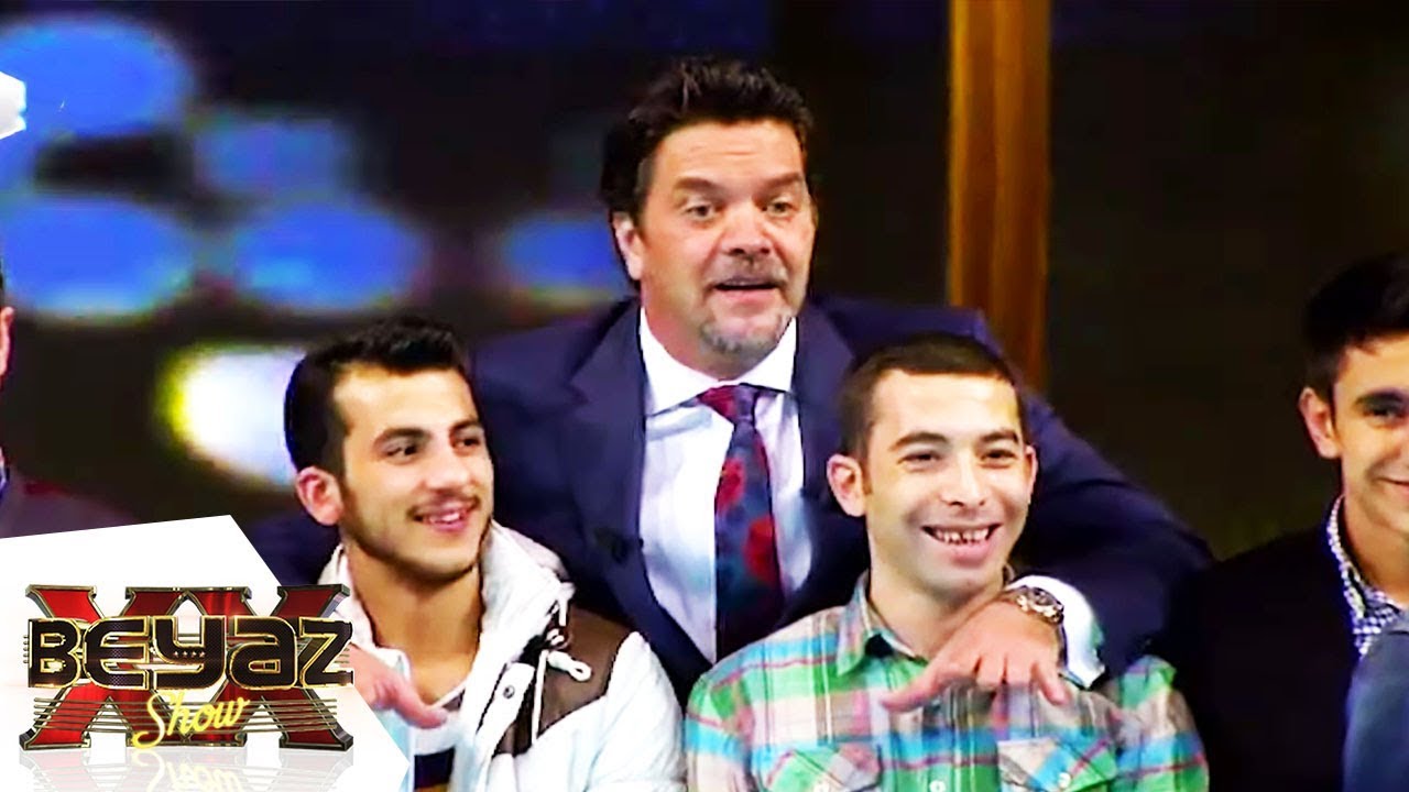 Ahmet Kural ve Murat Cemcir Sivas Halayı Çekti - Beyaz Show
